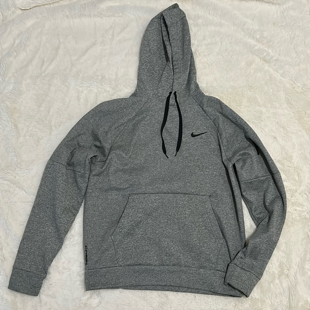 NIKE ThermaFit Hoodie